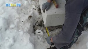 Кладка первого ряда газоблоков. Дом из газобетона своими руками ч1