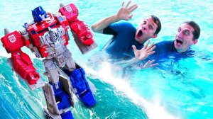Акватим и Оптимус Прайм спасают АКВАПАРК! – Видео игры Роботы Трансформеры. Новое шоу онлайн.