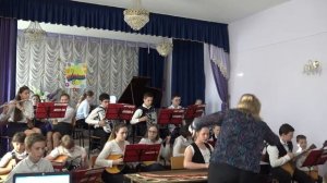 1. О. Хромушин "Мартышка и очки" исп. Оркестр русских народных инструментов (рук. Гугина С.В.)