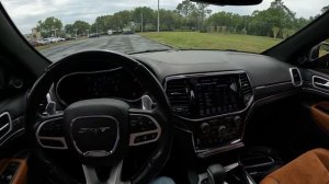 Jeep Grand Cherokee SRT 6.4L V8 2020 - First Drive of this SRT Cherokee ! POV Review & Test Drive