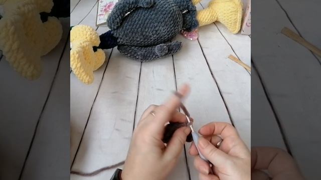 Амигуруми. Мк селезень (уточка). Часть 2 смотреть онлайн