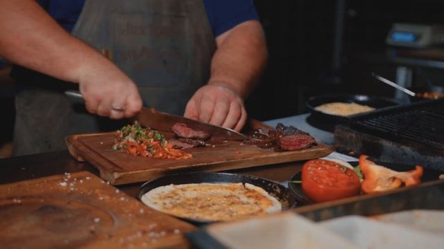 Февральский выпуск ужина с мясником смотреть онлайн