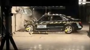 Краш-Тест Audi A8 D2