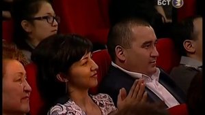 Бибисара Азаматова + Раиль Уметбаев - "Йондоҙ бүләк итәм"
