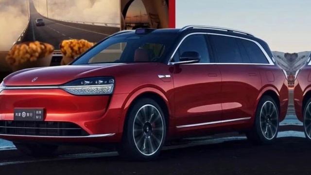 Độc đáo ô tô điện SUV với nhiều màn hình và máy chiếu phim смотреть онлайн