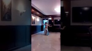 Прикольный танец живота