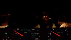 За сколько секунд разгонится Jeep Grand Cherokee 5.7 Hemi до 100 km/h ?