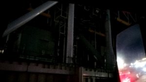 Белокаменка Модуль высотой с дом перемещают на спец тележках