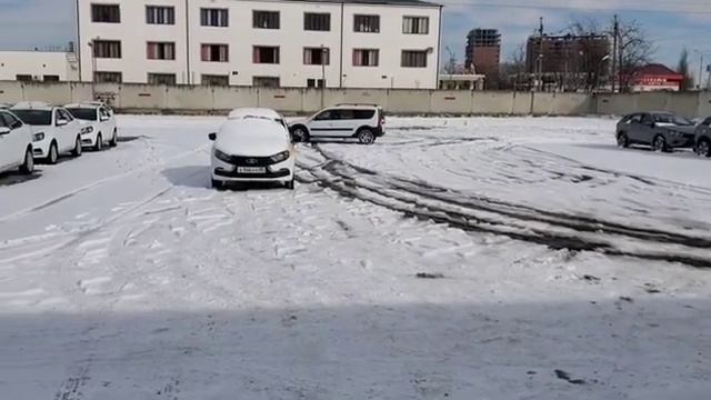 Поступление LADA Largus Cross в Автосалон Бизнес-Лада смотреть онлайн