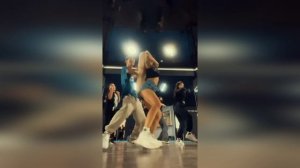 Двигай, двигай.