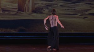 «Болеро» Равеля. Исполняет Фарух Рузиматов. "Bolero" by Maurice Ravel. Dancing Farukh Ruzimatov.