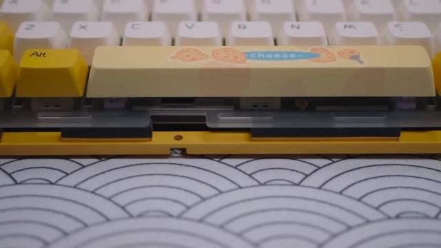 ⌨️ СЫРНАЯ! КАСТОМНАЯ МЕХАНИЧЕСКАЯ КЛАВИАТУРА!