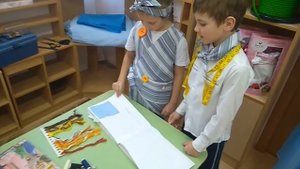 Команда юных дизайнеров одежды "Волшебные иголочки"