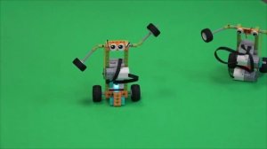 Танцующие роботы.