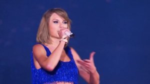 Taylor Swift Shake It Off - 1989 world tour