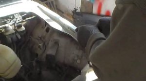 Лайфхак как снять два крыла за 8 минут. ВАЗ 2105-07