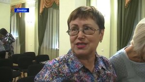 В Донецке прошёл мастер класс по живописи на воде