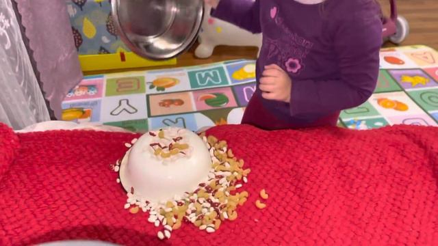 Занятие для ребёнка - если у вас стальные нервы -развлекается Уля смотреть онлайн