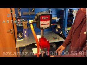 Распаковка ручного насоса для перекачки топлива со счетчиком Gespasa brm 8880