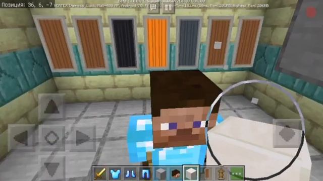 Как дать стойке для брони щит в левую руку?!¿¡?! смотреть онлайн