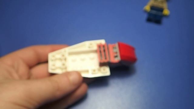 Как собрать небольшую, моторную лодку из ЛЕГО???
