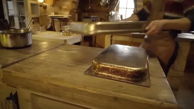 Торт Наполеон. Пошаговая инструкция изготовления. Кондитерский дом братьев Стерлингов в Слободе. смотреть онлайн