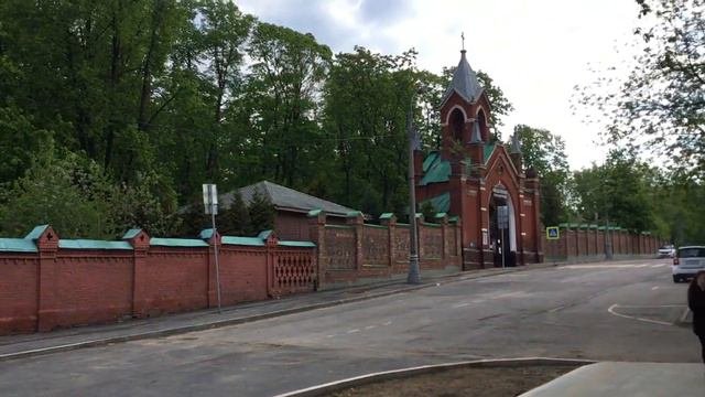 Около Введенского кладбища и м. Лефортово