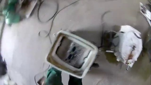 Indesit вертикалка. Полная разборка с заменой бака и нижней площадки корпуса.