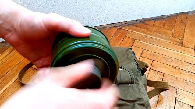 gas mask ПРОТИВОГАЗ Общевойсковой фильтрующий образца 1972 года смотреть онлайн