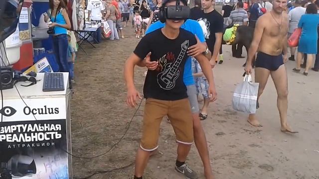 Очки виртуальной реальности!!! Первая реакция!!! смотреть онлайн