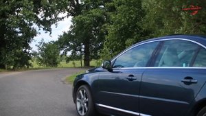Volvo S80 4.4 V8 with custom racing exhaust
