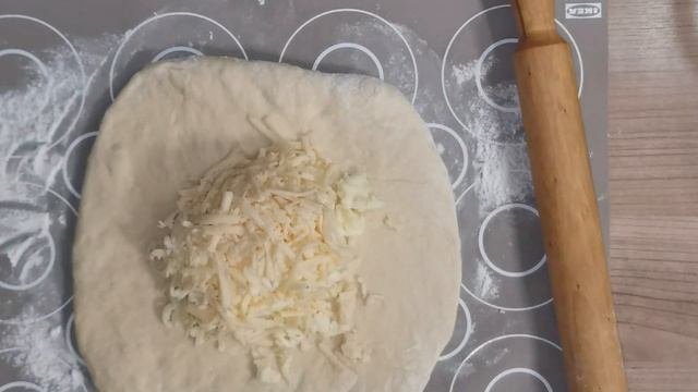 ХАЧАПУРИ. МНОГО СЫРА. СУЛУГУНИ. ГОТОВИМ ДОМА. СЫРНАЯ ЛЕПЕШКА