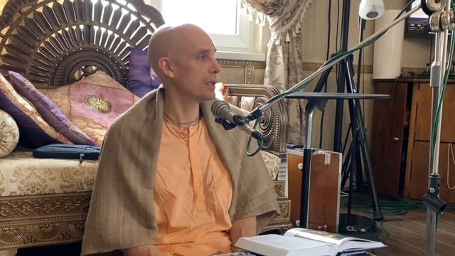 2022-09-16 — ШБ 1.3.38 в Баларамовке (Мадана-мохан дас) смотреть онлайн