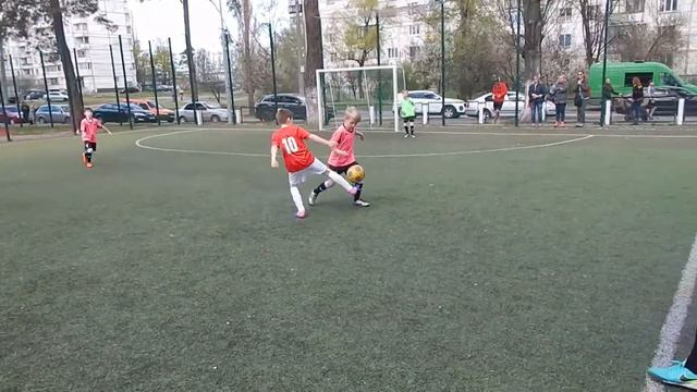 ДЮФК ПРОМЕТЕЙ - ФК ім.ЛЬВА ЯШИНА (3:3) 22.04.2018 смотреть онлайн