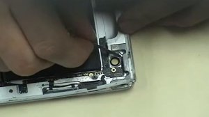 iPad 2 2nd Gen 64gb Removing  the Broken Flex Cable 2 of 2