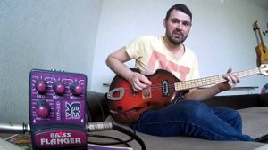 Bass Flanger BF-03 EXAR Electronix примочка для бас-гитары.