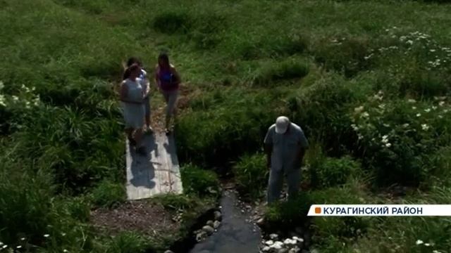 Жители Можарки очищают родники СЮЖЕТ