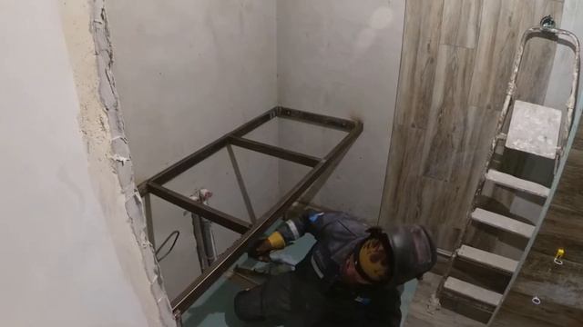 Стальной каркас для столешницы в ванной комнате. Ремонт санузла, г. Анапа! смотреть онлайн