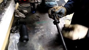 VW T4 пыльники рейки с сапуном от Ford Focus2