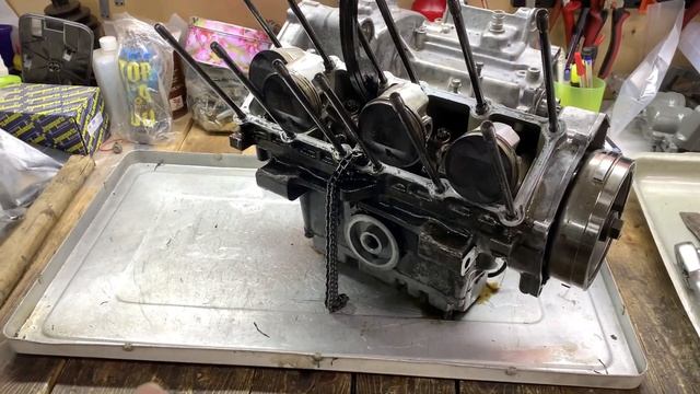 Yamaha YZF600. Ремонт двигателя .Часть № 2. смотреть онлайн