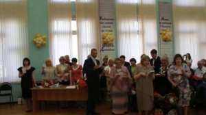 Поют учителя. Выпускной 11 класс