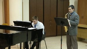 Smoke Gets in your Eyes (Jerome Kern)
