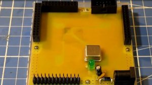 Монтаж CPLD Altera MAXII на демоплату и программирование игры "Теннис"