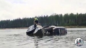 Как утопить джип и БТР