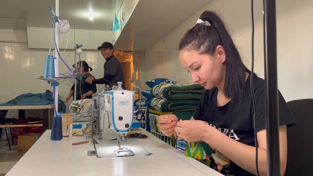 Почему Бабочка - Цвет твоих линз смотреть онлайн