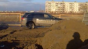 Ауди Q7 vs Грязь