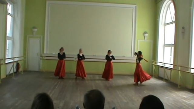 Экзамен по народно-сценическому танцу. "Четыре девушки", русский народный танец. Группа 4Т