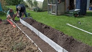 Переделываем грядки 4