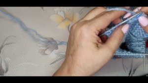 44. Носки вязанные на четырех спицах,  так вязала моя бабушка.