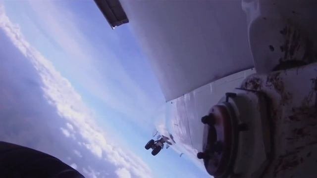 Взлёт и посадка самолёта.